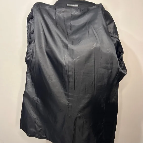 Giorgio Armani Men’s black wool suit jacket size 52 - Picture 6 of 12